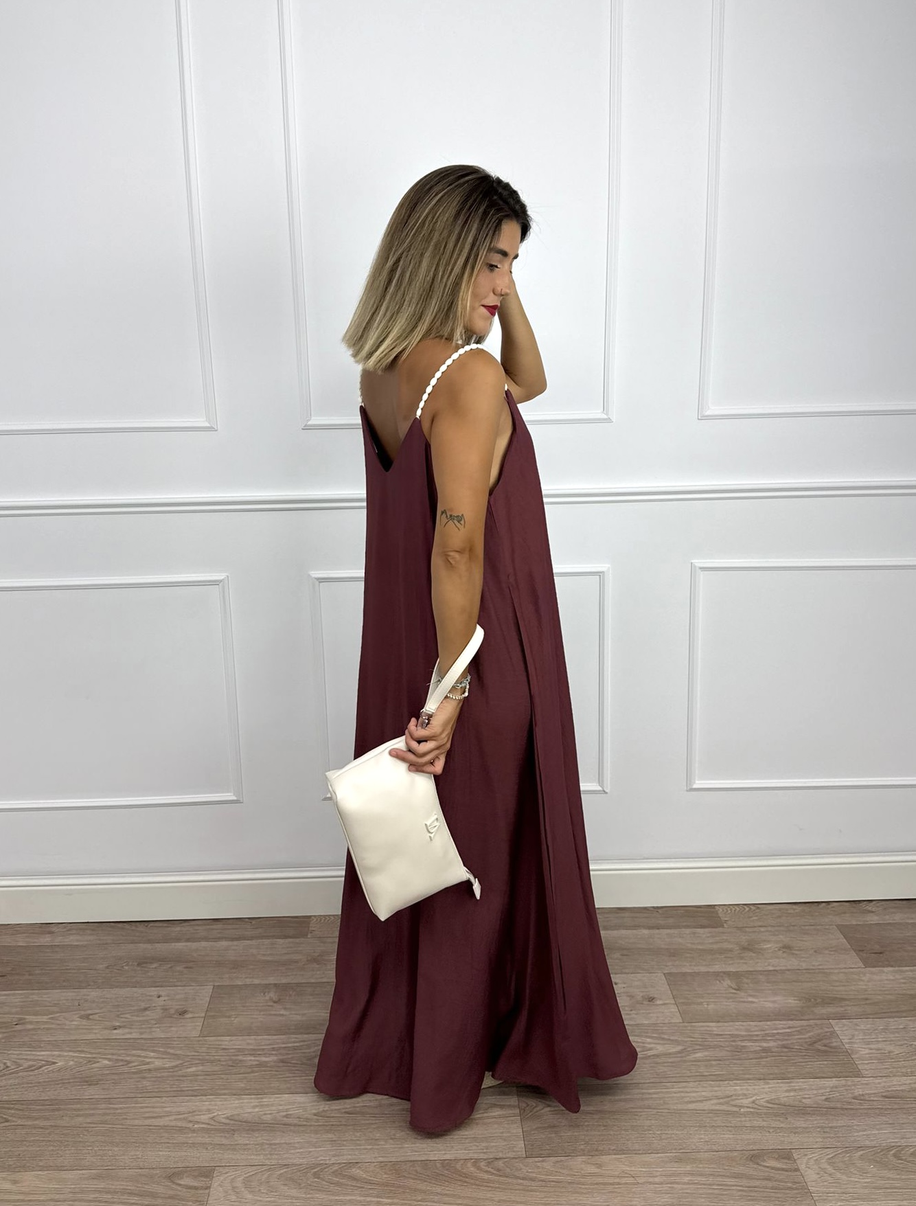 VESTIDO LARGO TIRANTES BURDEOS  1