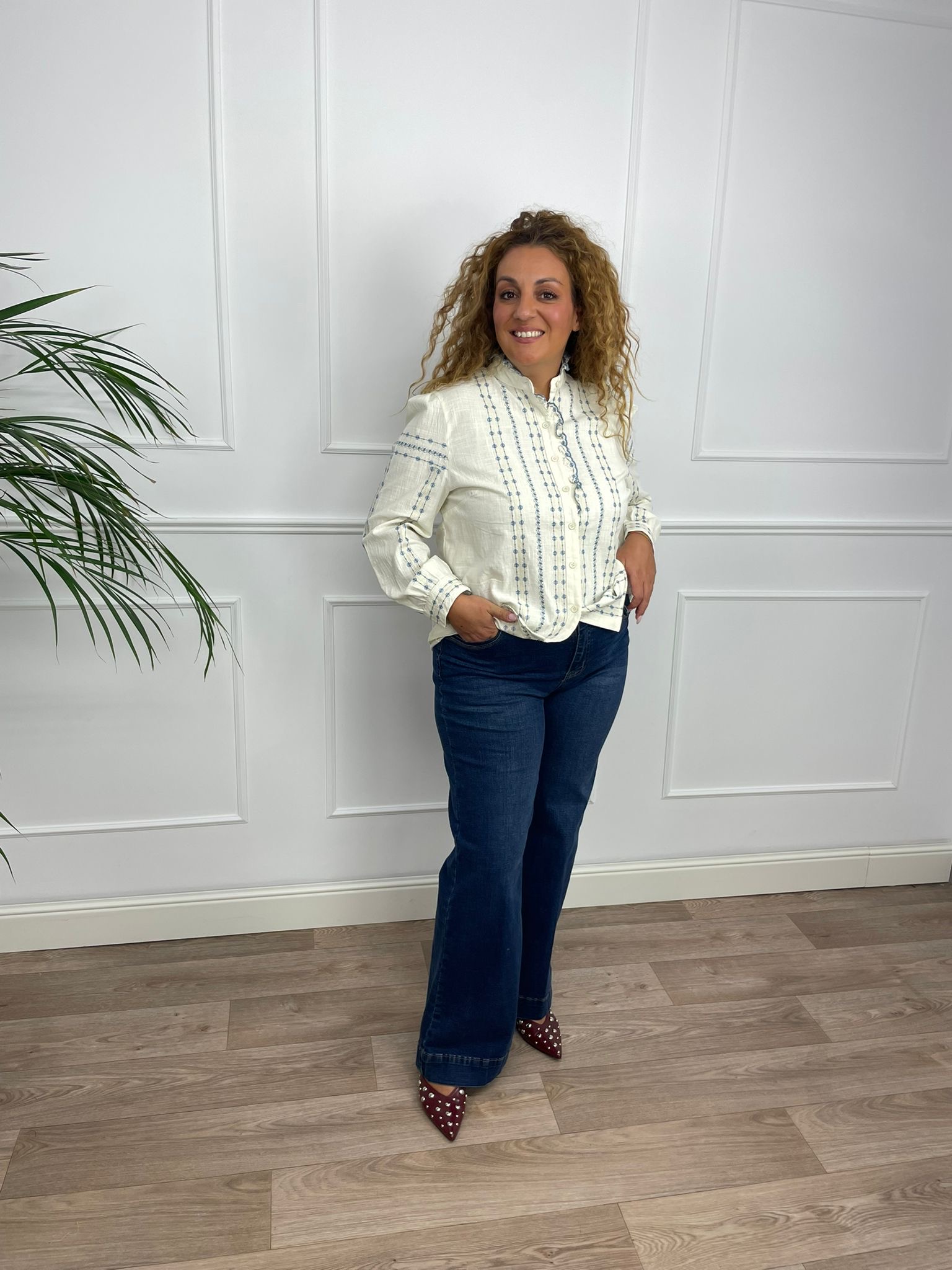 CAMISA BORDADO AZUL 3