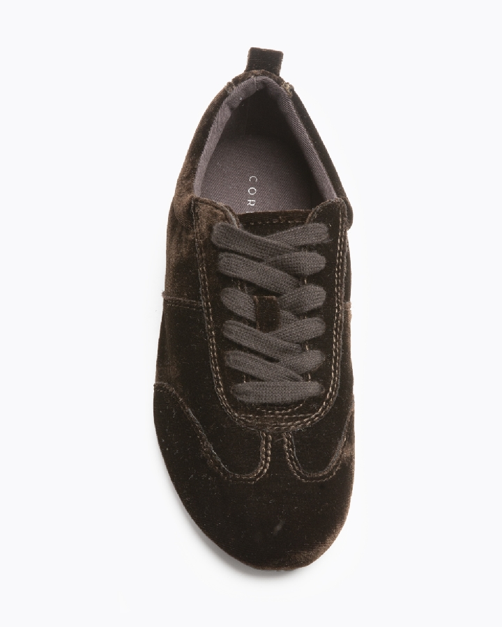 ZAPATO ACORDONADO MARRÓN CHOCOLATE  2