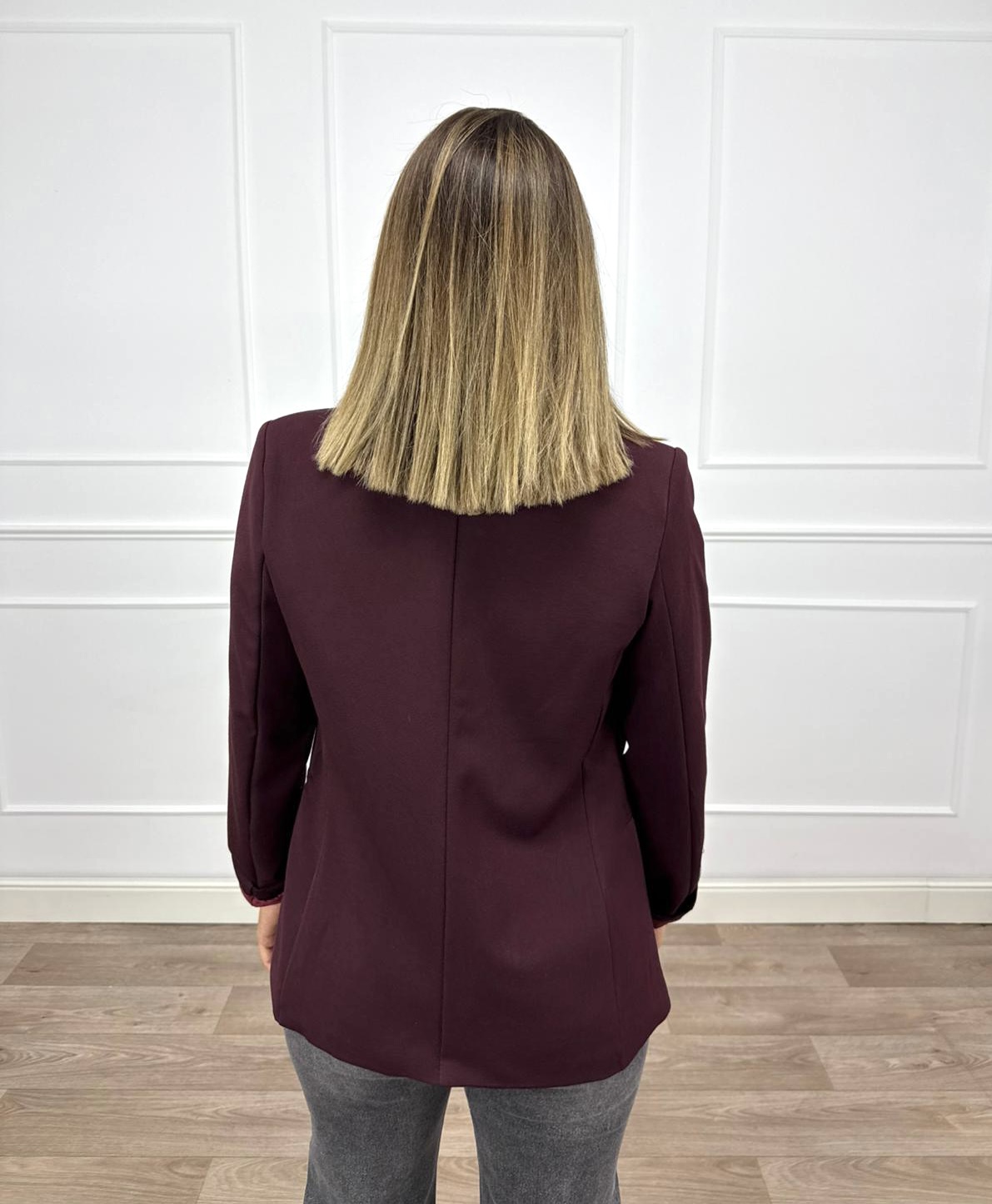 BLAZER BURDEOS BÁSICA  3