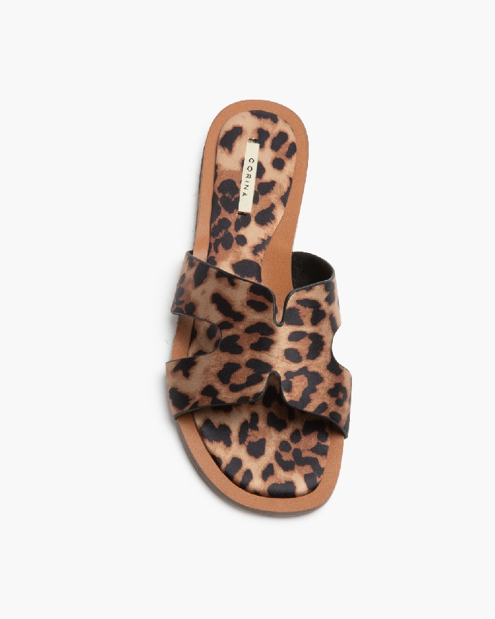 PALA CORINA LEOPARDO 2