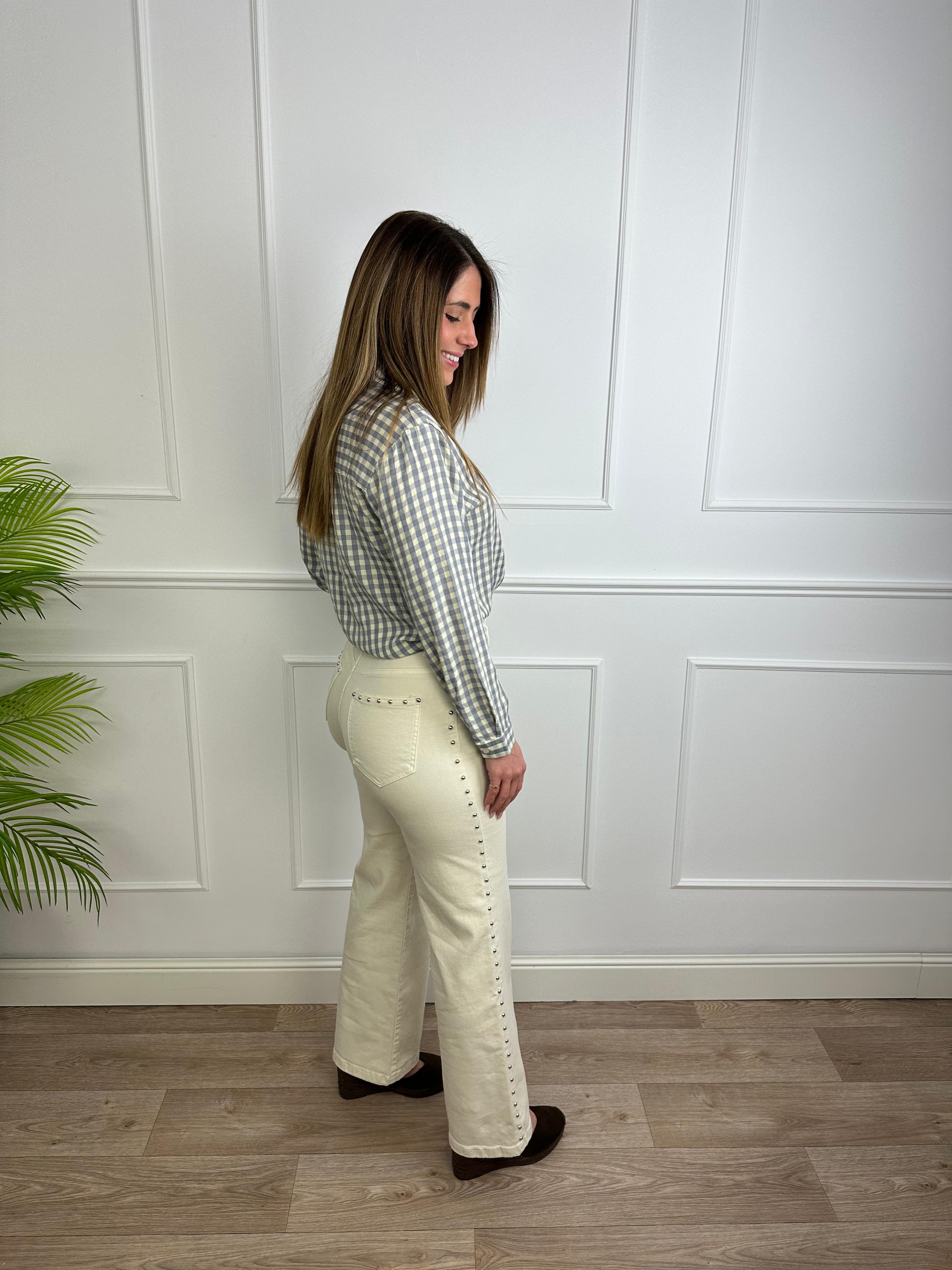 JEANS BEIGE TACHUELAS  1