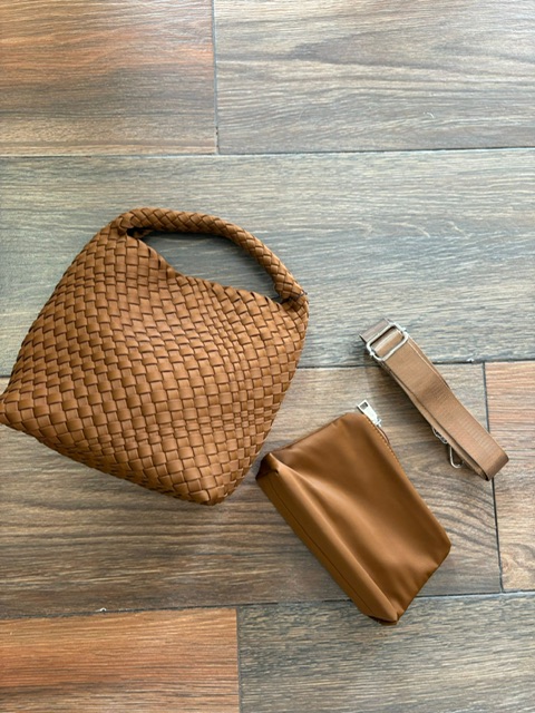 BOLSO TRENZADO MARRÓN  3