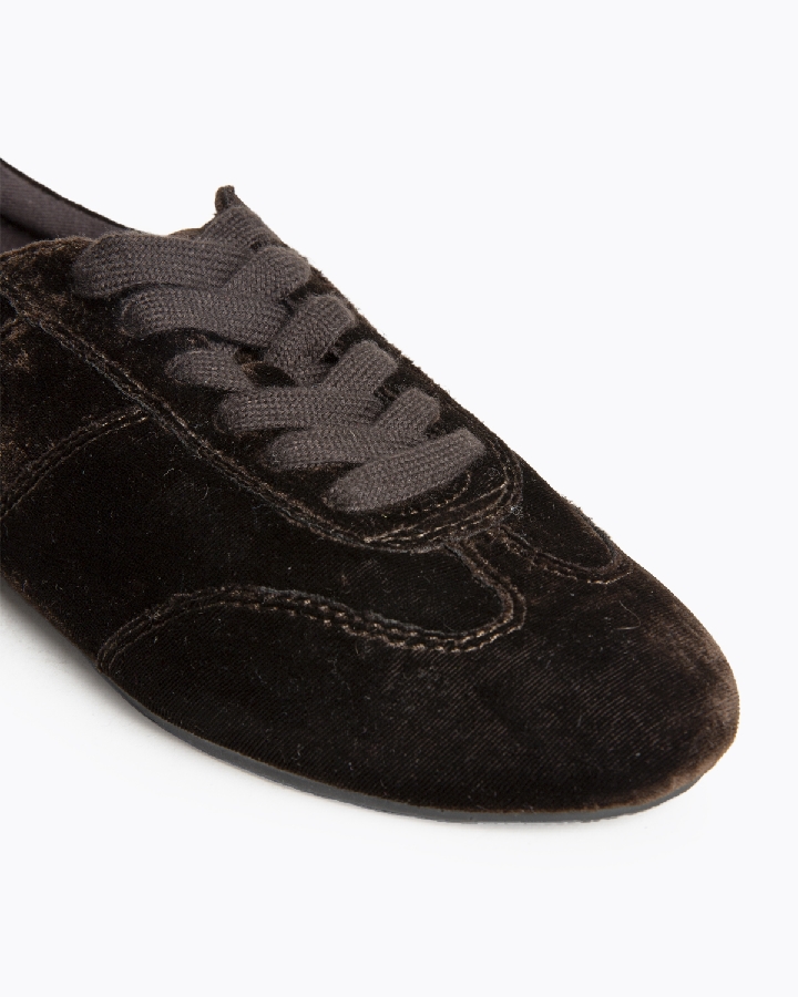 ZAPATO ACORDONADO MARRÓN CHOCOLATE  3