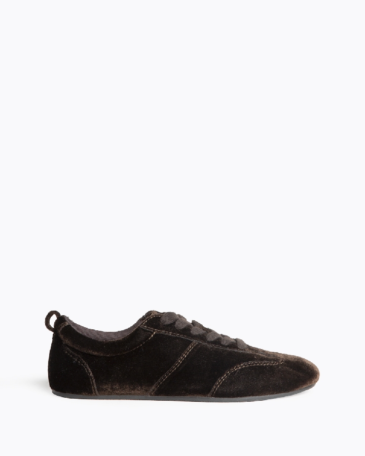 ZAPATO ACORDONADO MARRÓN CHOCOLATE  1