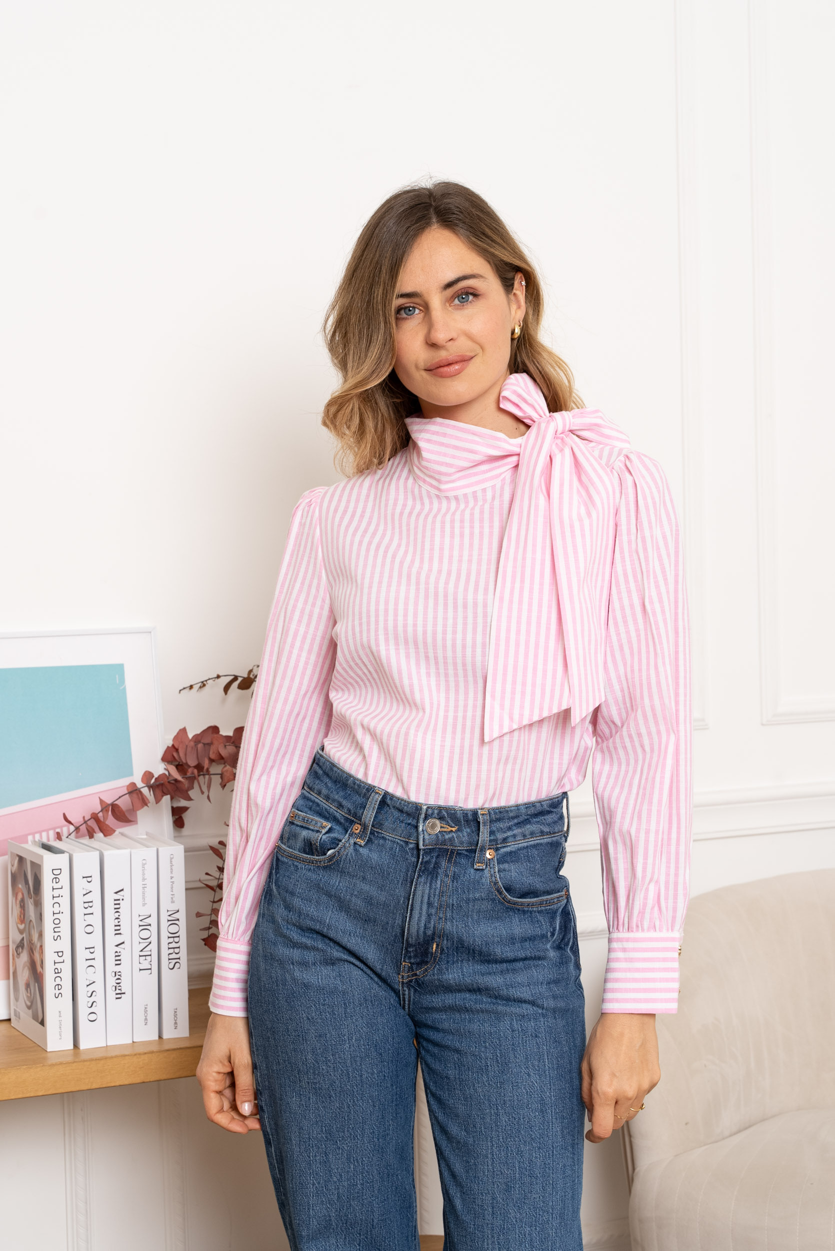 CAMISA ROSA RAYAS LAZADA CUELLO 1