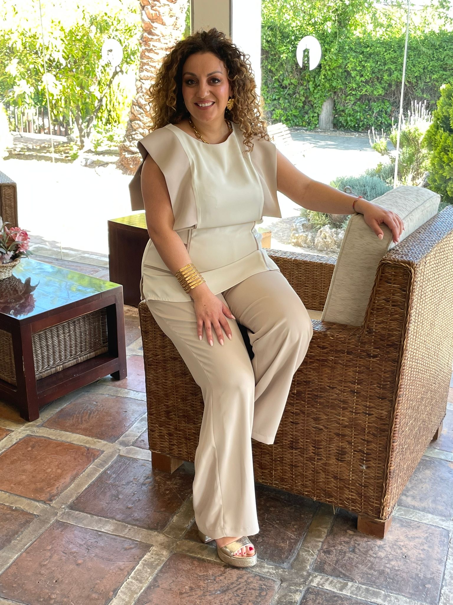 CONJUNTO TONOS BEIGE BODA  3