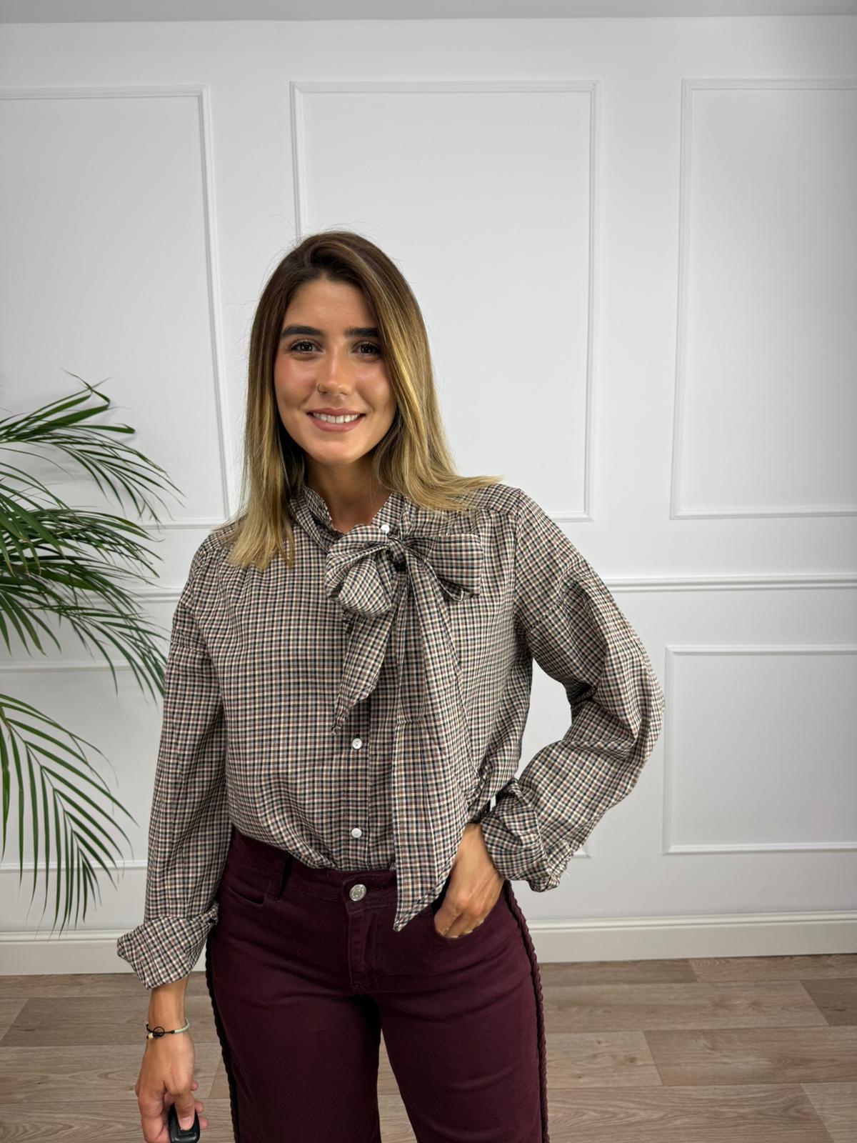 CAMISA LAZO CUELLO 1